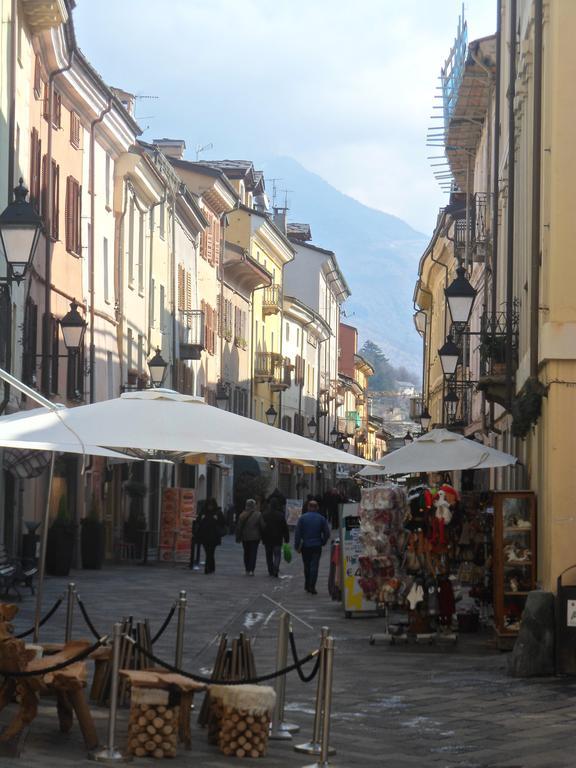 Appartamento" Le Bourg 61" Vda Cir 0208 Aosta Exteriér fotografie