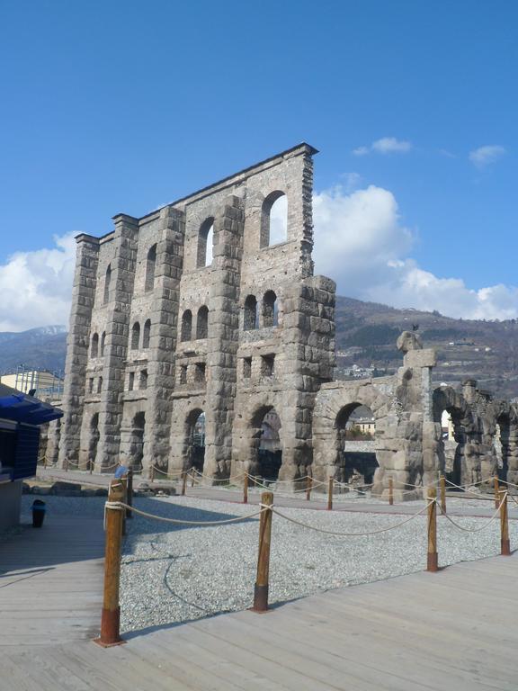 Appartamento" Le Bourg 61" Vda Cir 0208 Aosta Exteriér fotografie